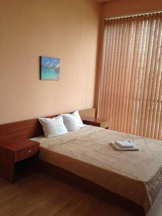 Отель Provans famili hotel Letnitsa Двухместный номер Делюкс с 1 кроватью и дополнительной кроватью-2